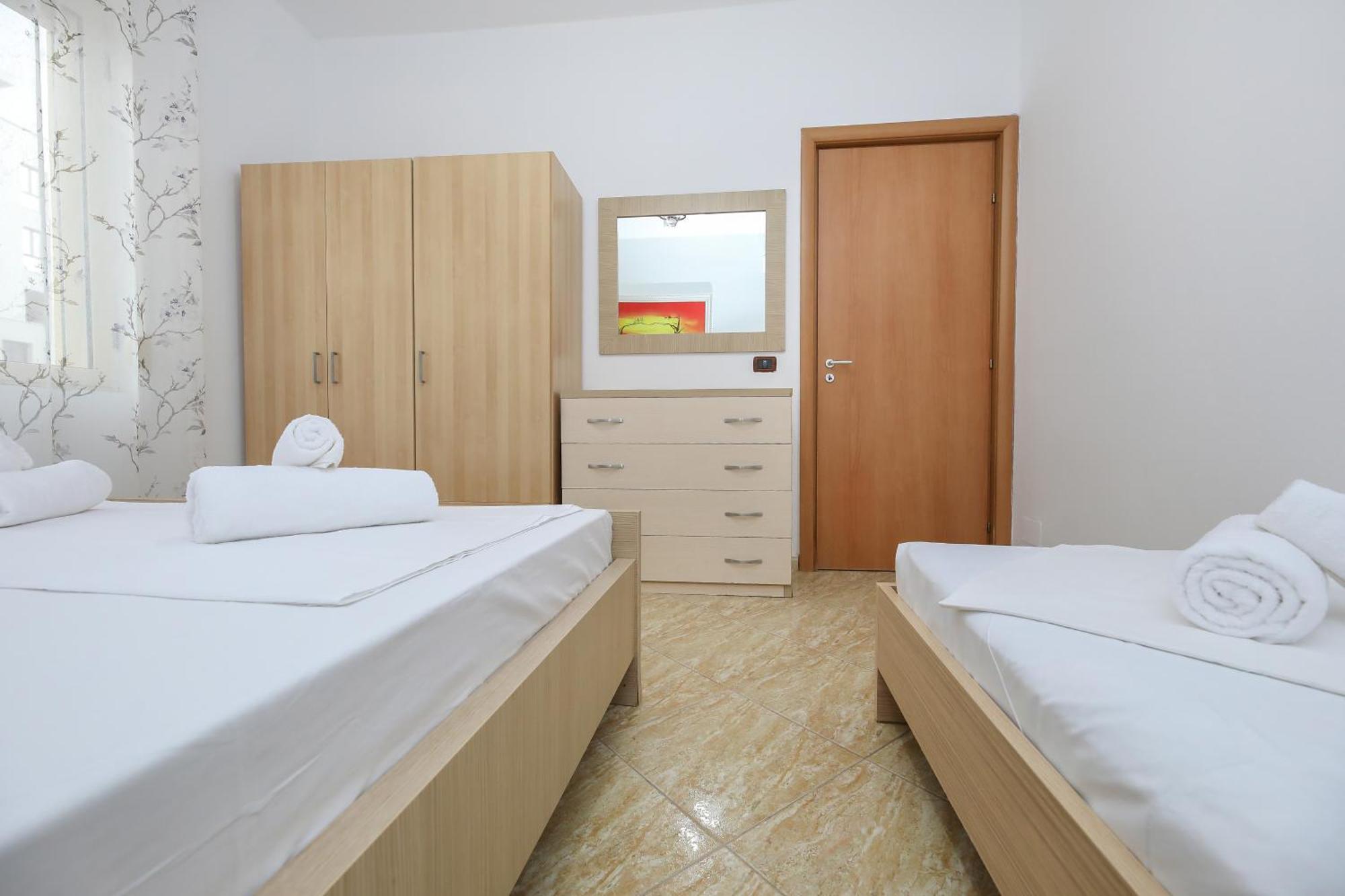 Noa Apartments Vlorë Buitenkant foto