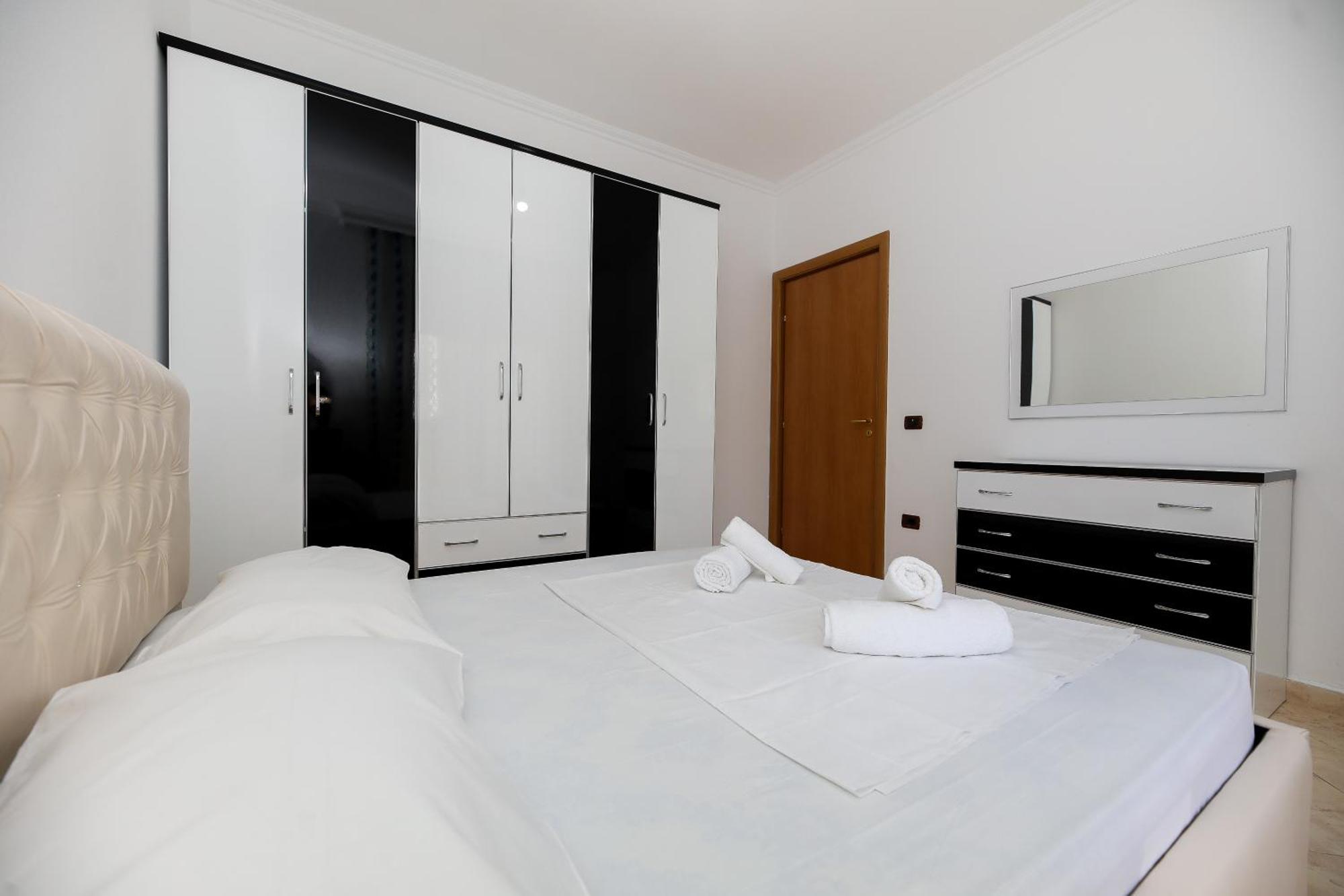 Noa Apartments Vlorë Buitenkant foto