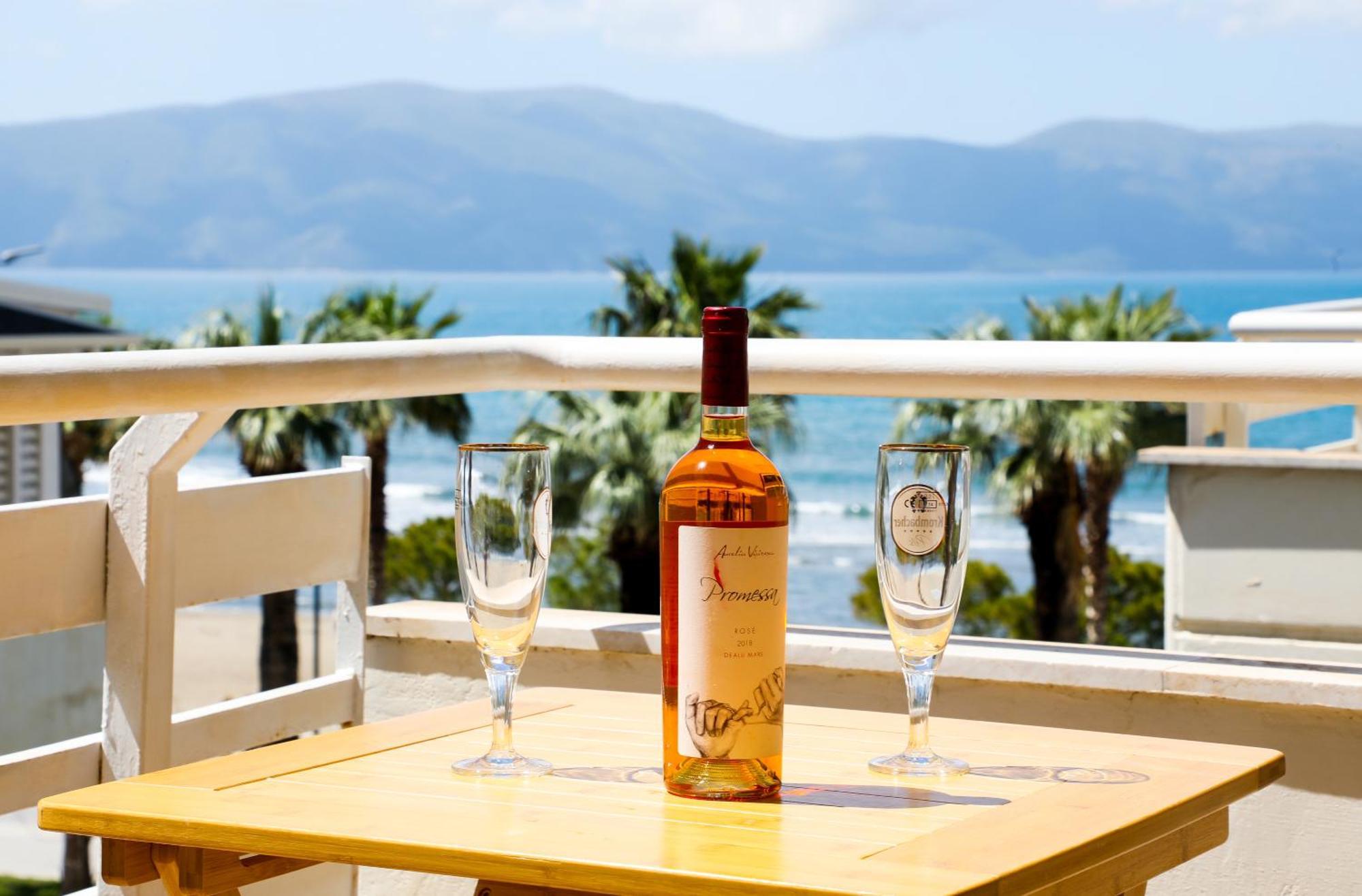 Noa Apartments Vlorë Buitenkant foto